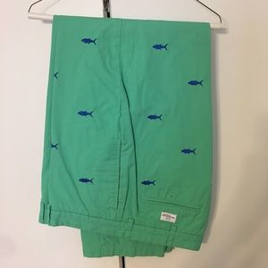 Vineyard Vines Pants 38x30 w/ Fish